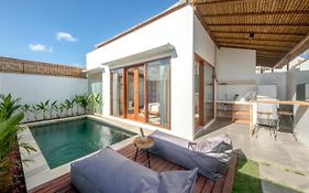 Kiki Village Private Villas